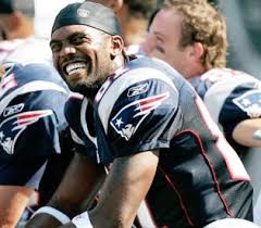 Randy Moss to visit every NFL