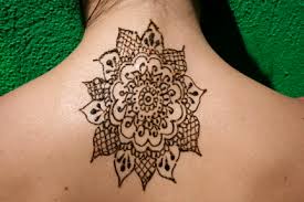 Henna Tattoo Design and How to Make Henna Tattoos