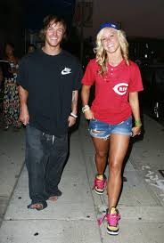 Chelsie Hightower arrives