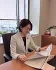 平山佐知子