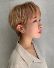 柚木亜里紗