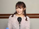 hitomi (志賀瞳)