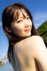 山岸理子