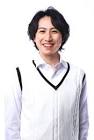 三品建