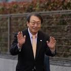 西山茂行