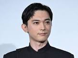 吉沢亮