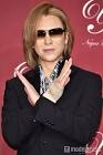 YOSHIKI