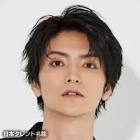 山本涼介