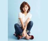 赤谷奈緒子
