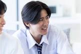 新井谷悠