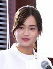 篠原梨菜