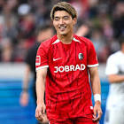 堂安律