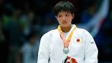 新井千鶴