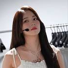 AYAKA (新井彩花)