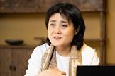東野篤子