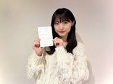 春名真依