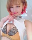 紗藤まゆ