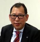 山根卓二