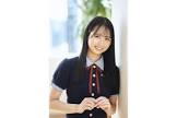 上村ひなの