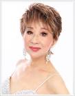 金井克子
