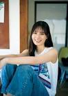 小坂菜緒