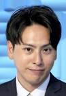 山下健二郎