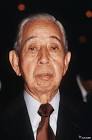 岸信介