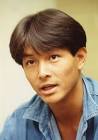 吉田栄作
