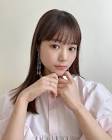穴井千尋