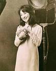 御影京子