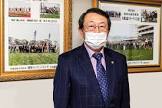 西山茂行