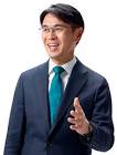 山下真