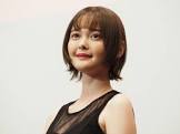玉城ティナ