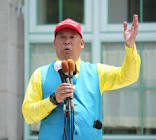 立花孝志