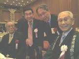 上山英介