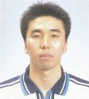 山下芳輝