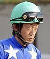三井健一