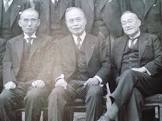 塚越賢爾