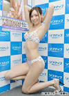 西田カリナ