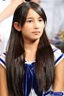 與儀ケイラ