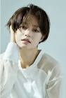 小林涼子