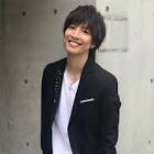松岡卓弥