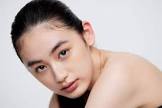 八木莉可子