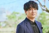細谷佳正