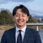 新実彰平