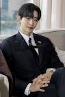 イ・ジュノ