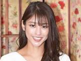岡副麻希