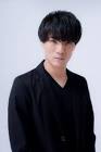新倉健太