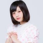 小山ひな
