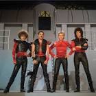 ロジャー・テイラー